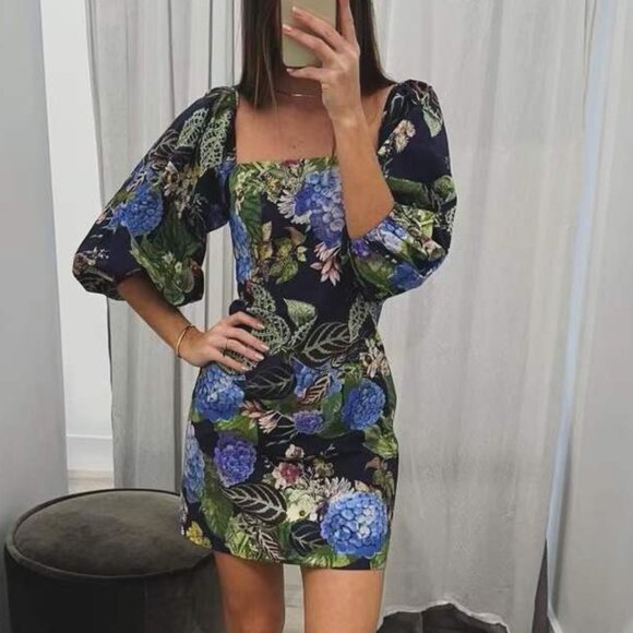Cara Cara Floral Mini Dress - Blue and Green - Picture 2 of 10